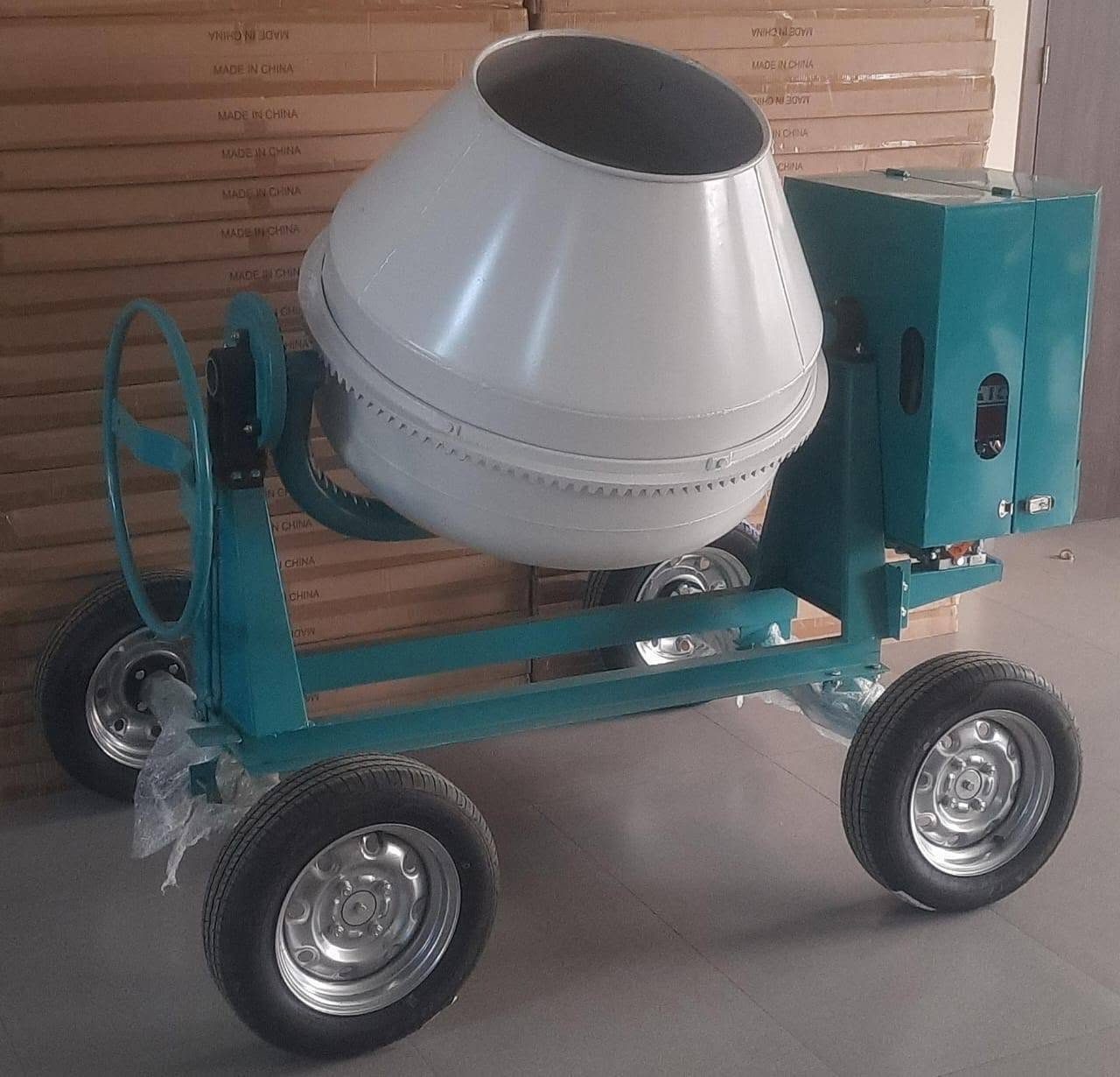 Aico 400L Concrete Mixer