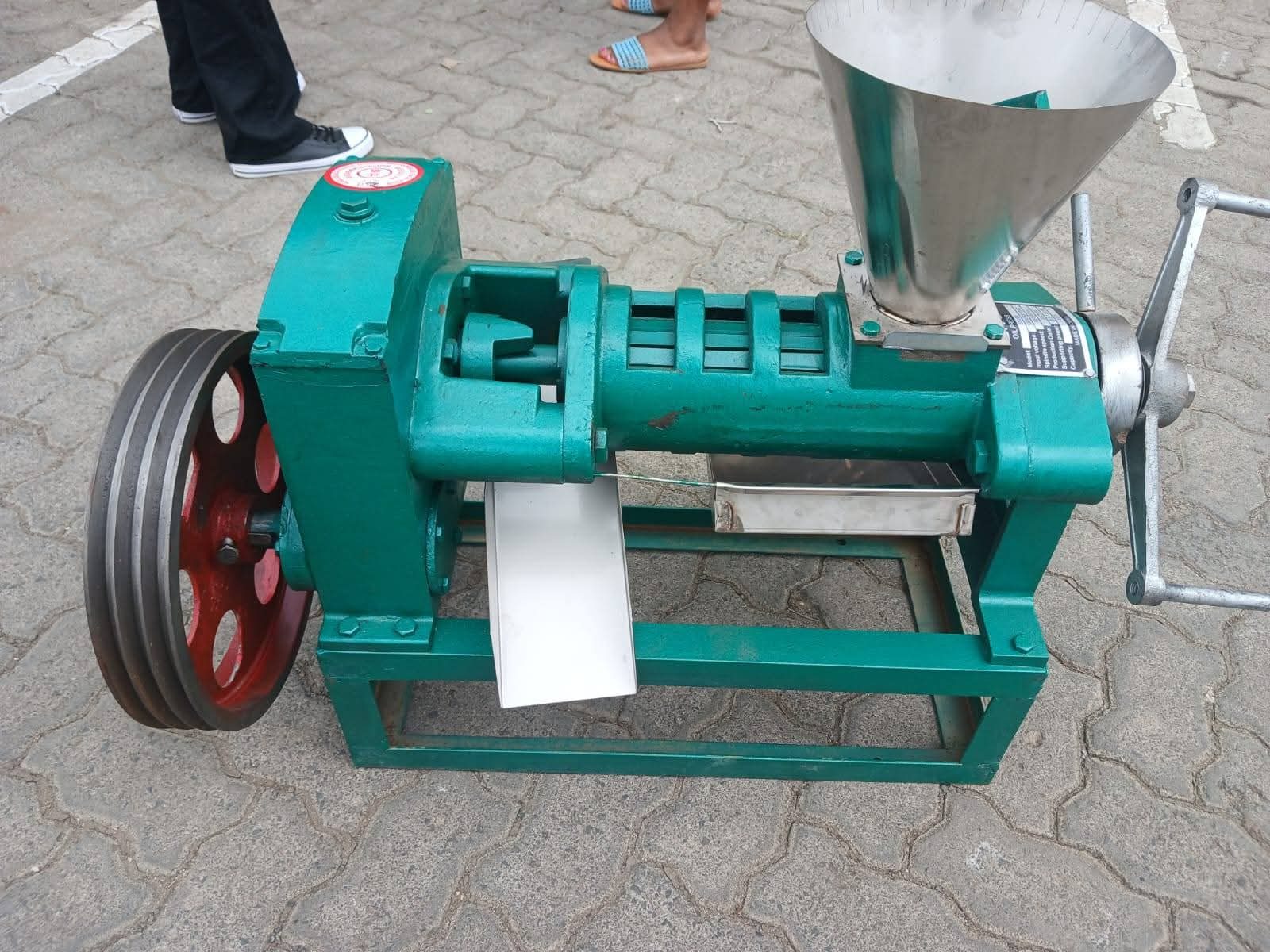 Oil expeller/oil press machine